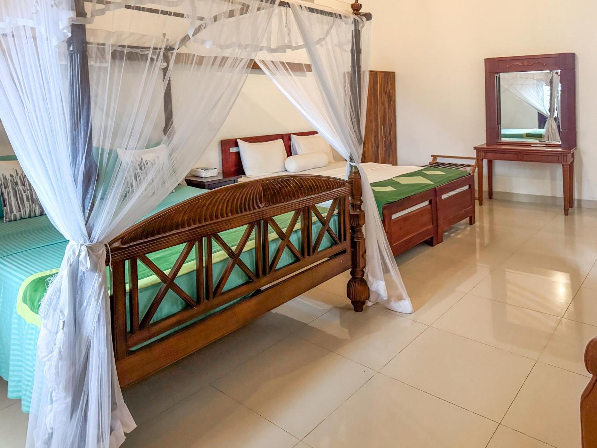 Airport Green Olive Villa Katunayake Exterior photo