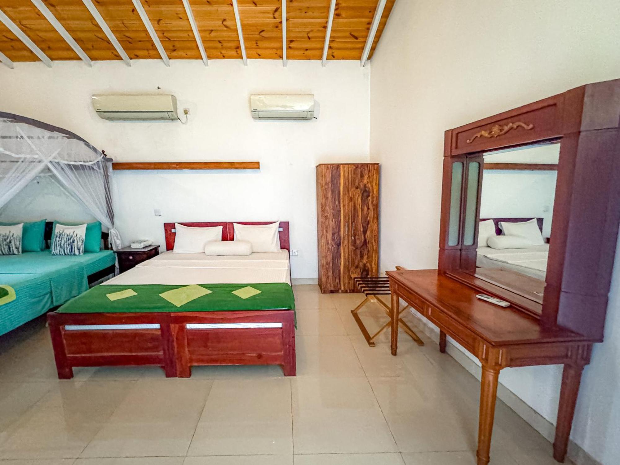 Airport Green Olive Villa Katunayake Exterior photo